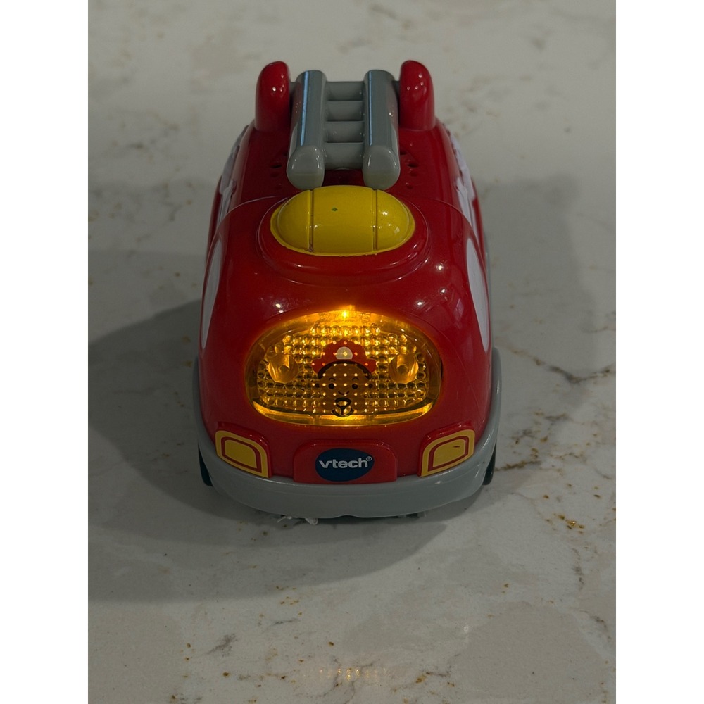 VTech Go! Go! Smart Wheels Fire Truck Interactive Light and Sound Toy Vehicle